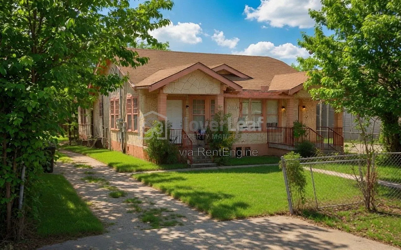 2 bed, 1.0 bath, 750 sqft, $997 — Photo 1