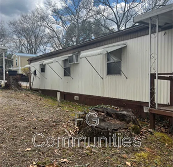 3610 Highlands Rd #18 — Photo 4
