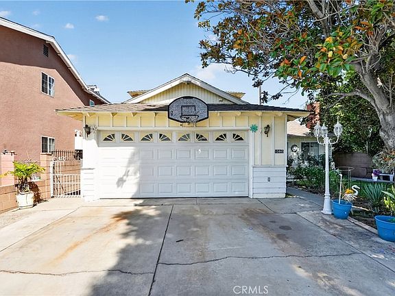 5th image of 10445 Valley View Ave