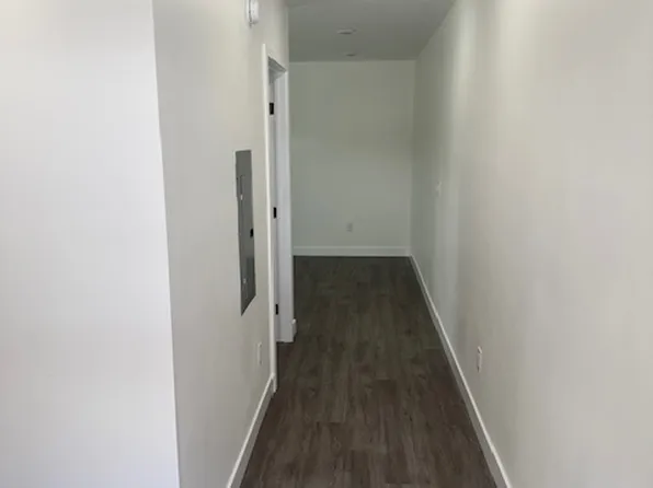 Las Palmas Apartments, 11374 Borden Ave #184b7f9cd, Pacoima, CA 91331