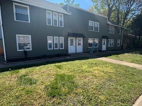 471 Fort Worth Ave #C