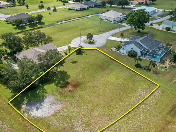 17383 Malarky Ln #8, Punta Gorda, FL 33955