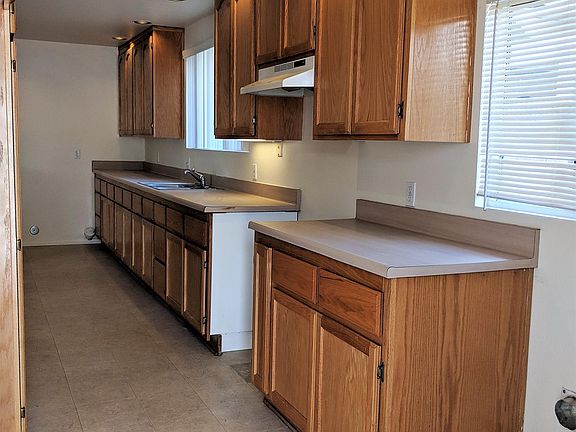 Kitchen and laundry hook up