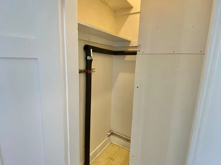 St Florence Apartments — Photo 17