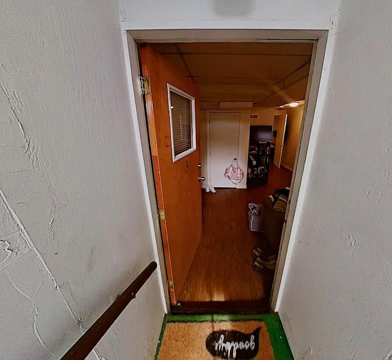 1 bed, 370 sqft, $822 — Photo 3