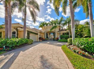 111 Saint Martin Dr, Palm Beach Gardens, FL 33418
