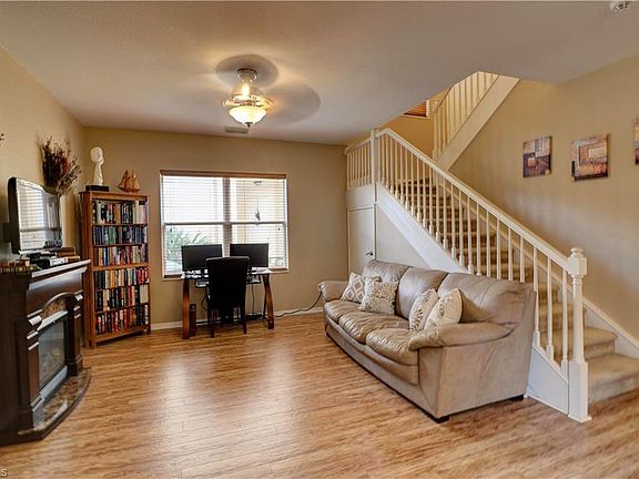 4th image of 11068 Yellow Poplar Dr