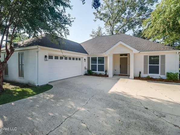 4029 Southern Oaks Dr, Gulfport, MS 39507