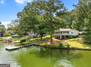 224 Roberts Point Rd, Jackson, GA 30233
