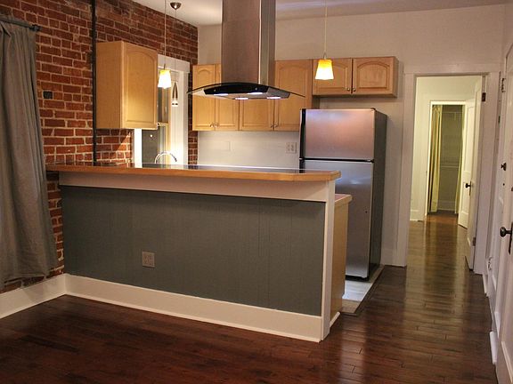 4th image of 115 E Bayaud Ave #1