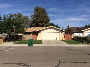 1254 N Mono Ct, Ridgecrest, CA 93555