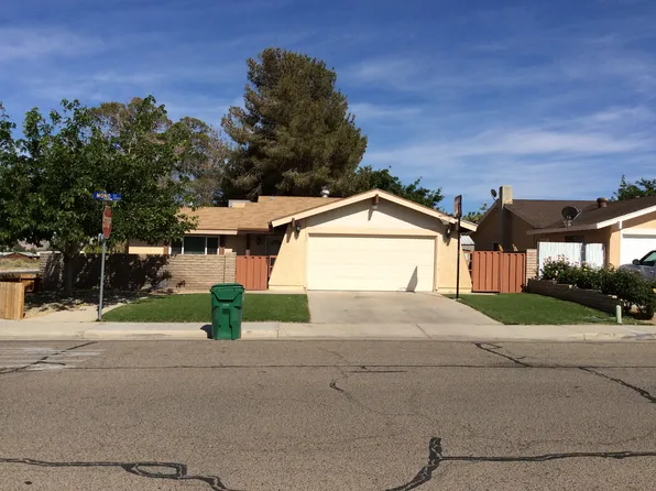 1254 N Mono Ct, Ridgecrest, CA 93555