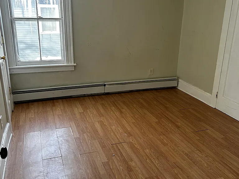 91 Riverside Ave — Photo 5