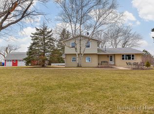 35 Eagle View Ln, Oswego, IL 60543