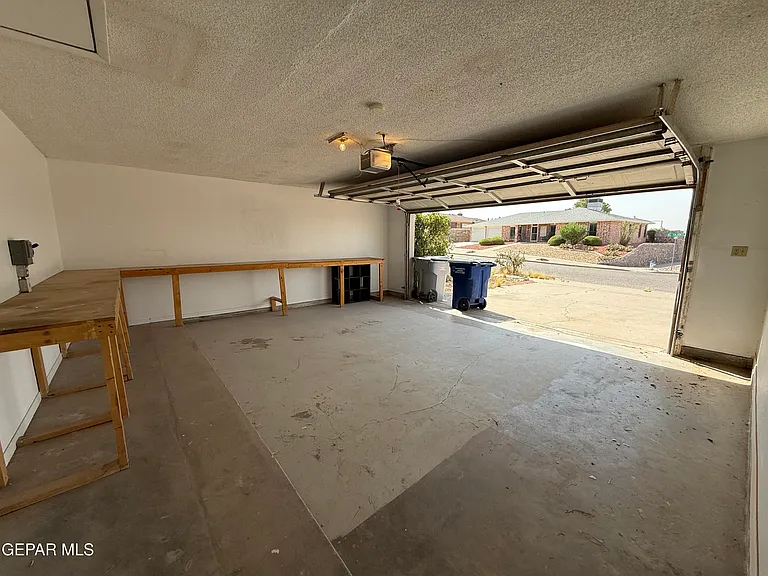 7113 El Cajon Dr — Photo 26