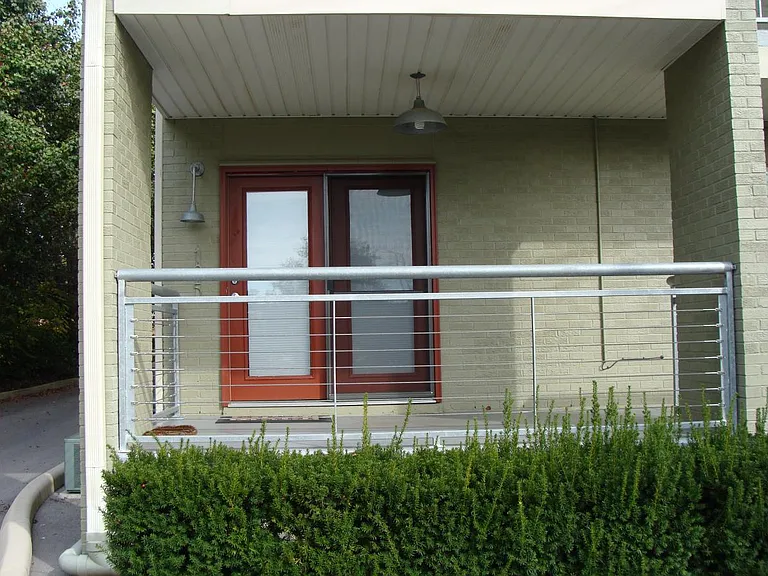 1045 E 10th St #108 — Photo 1