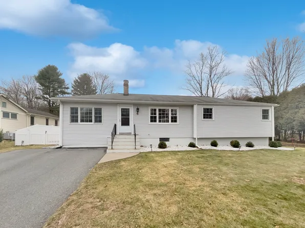 6 Parker Rd, Bedford, MA 01730