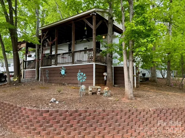 102 Catawba #F190, Mount Gilead, NC 27306