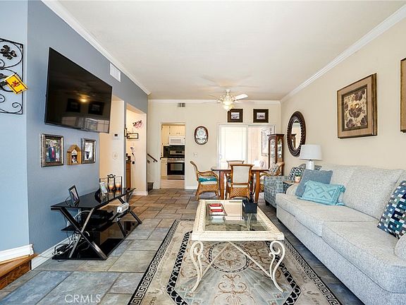 5th image of 334 Country Club Dr Unit C