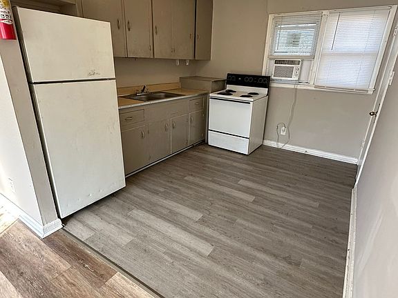 3rd image of 1605 Randolph Ave SE #11311581
