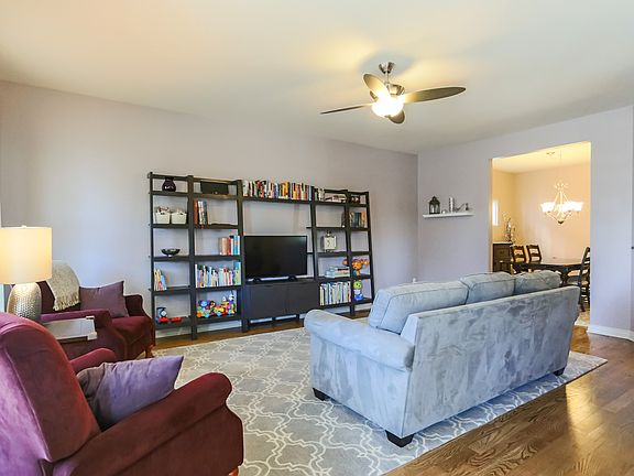 5th image of 50414 Jefferson St #514