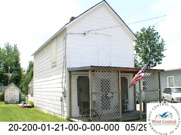 109 Pacific, Buckner, MO 64016