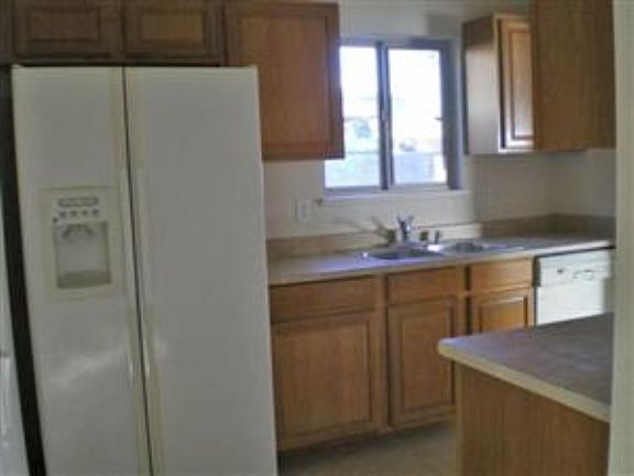 5th image of 6408 Burgundy Way