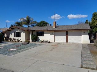 296 E Curtis Ave, Reedley, CA 93654