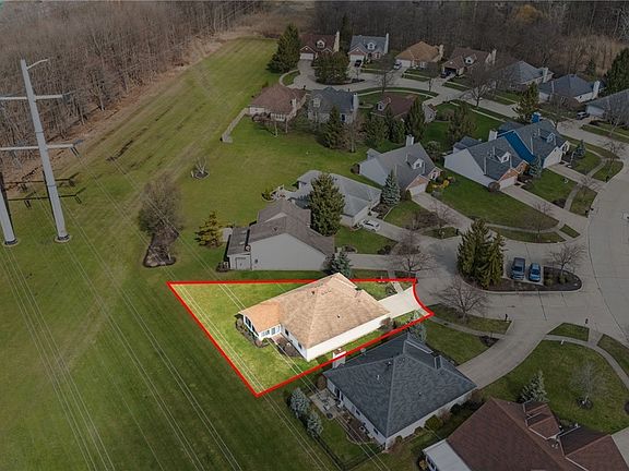 4th image of 16406 Logan Ct