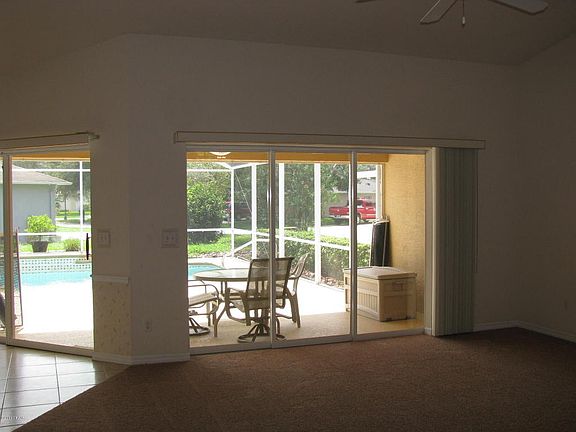 5th image of 5942 Shady Creek Ln