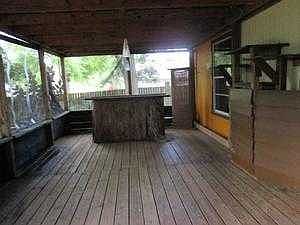rear screen porch