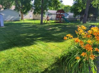 1716 Roosevelt Ave, Oshkosh, WI 54901