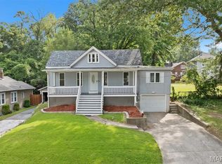 1917 Liberty St, Alton, IL 62002