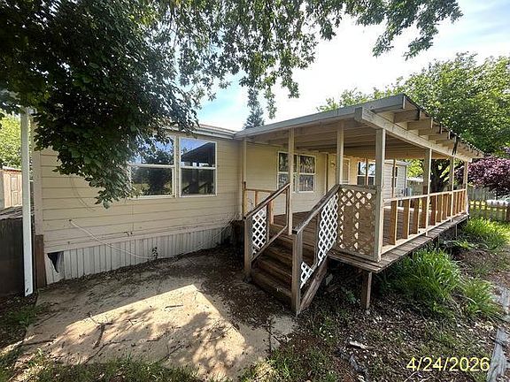 2nd image of 20098 Mini Lakes Dr