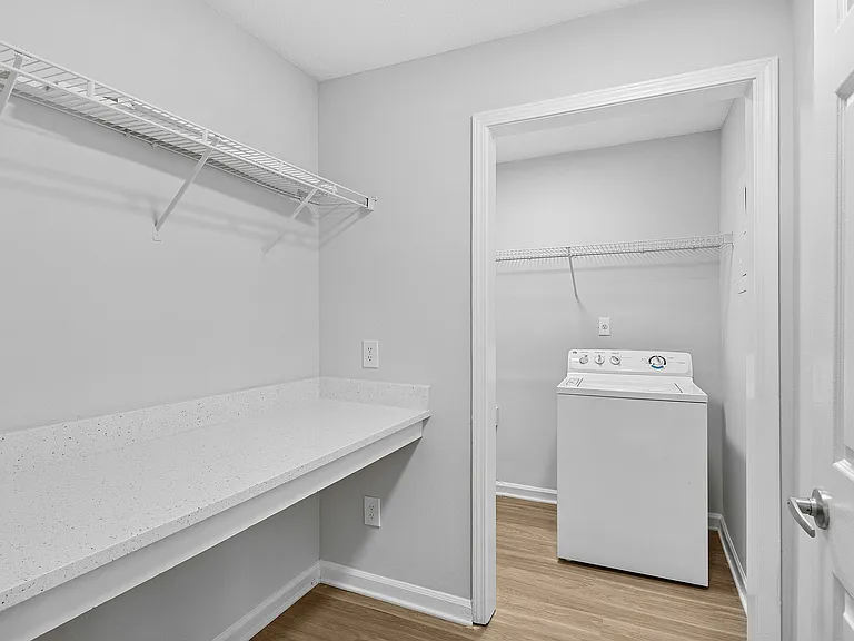 ReNew Cobb — Photo 12