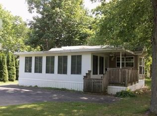 105 Vacation Blvd, Edgerton, WI 53534