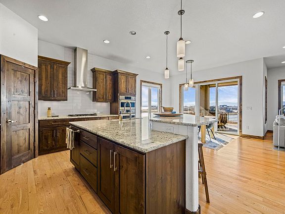 5th image of 6901 Water View Ct