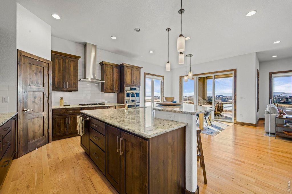 6901 Water View Ct