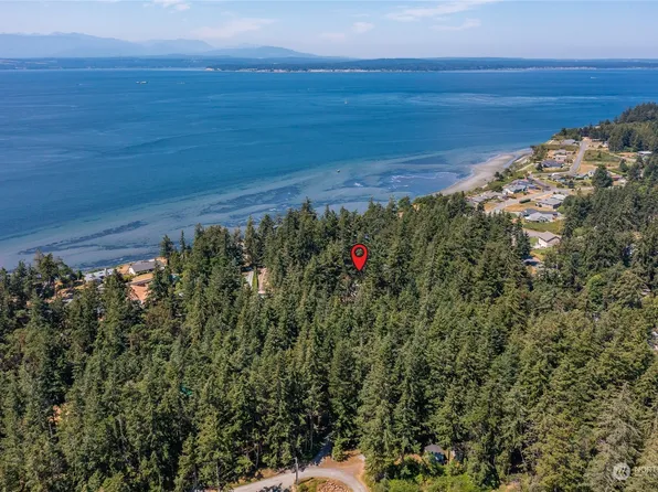 5366 Shadow Lane, Freeland, WA 98249