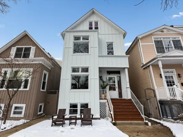 1328 W Byron St, Chicago, IL 60613