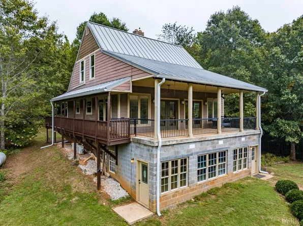 2986 Allens Creek Rd, Gladstone, VA 24553