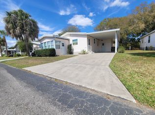 211 Lake Huron Dr, Mulberry, FL 33860