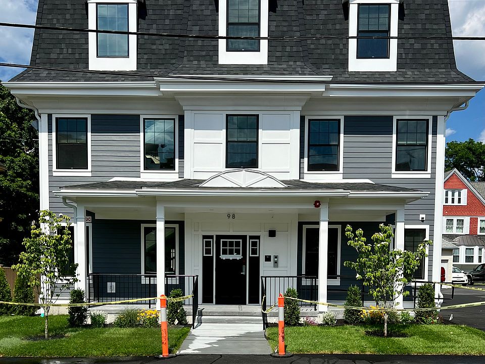 98 Bigelow Street, Quincy MA
