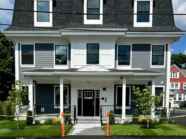 98 Bigelow St, Quincy, MA 02169
