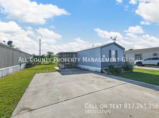 454 Sandy Bass Ln, Newark, TX 76071