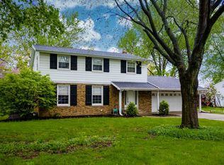 9526 Carriage Ln, Fort Wayne, IN 46804