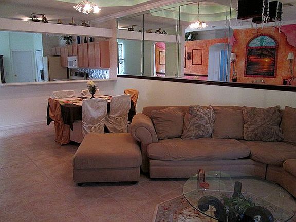 4th image of 21212 Diamonte Dr