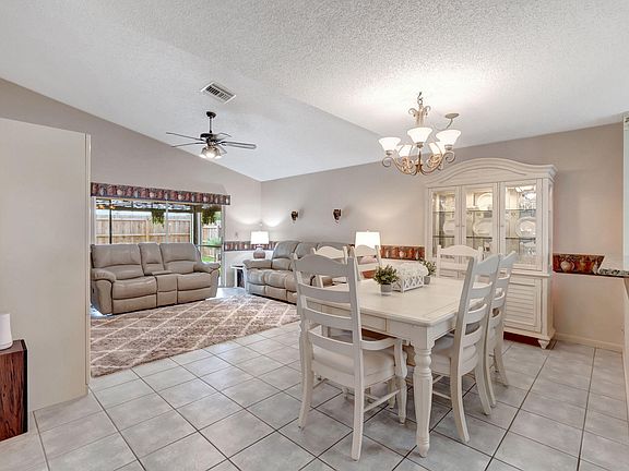 5th image of 8674 Tourmaline Boulevard