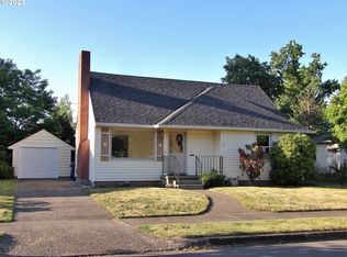 8927 SE Harrison St, Portland, OR 97216