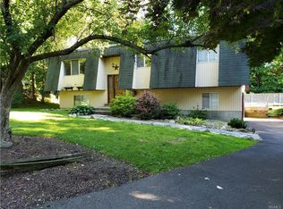 5 Sands Ring Dr, Cornwall, NY 12518